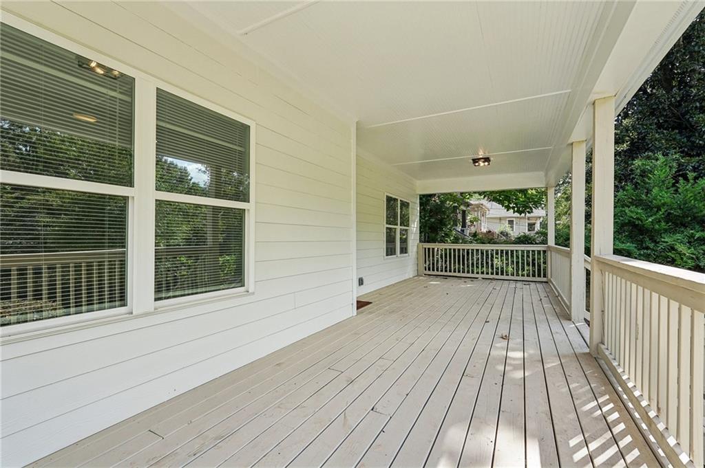 809 Dill Avenue SW