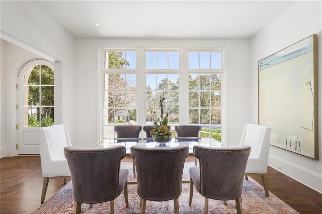 Tuxedo Park - Residential