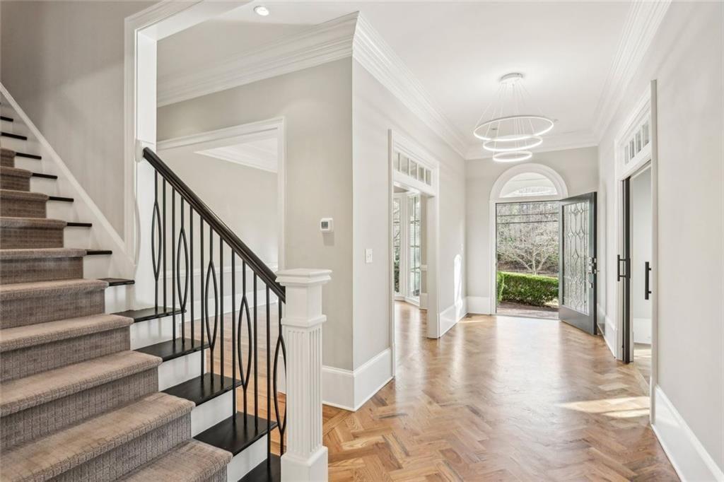 5120 Post Oak Tritt Road, Roswell, Georgia image 9