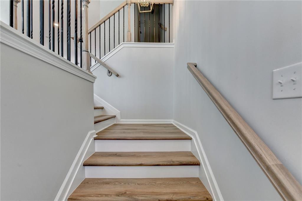 860 Sunset Park Drive