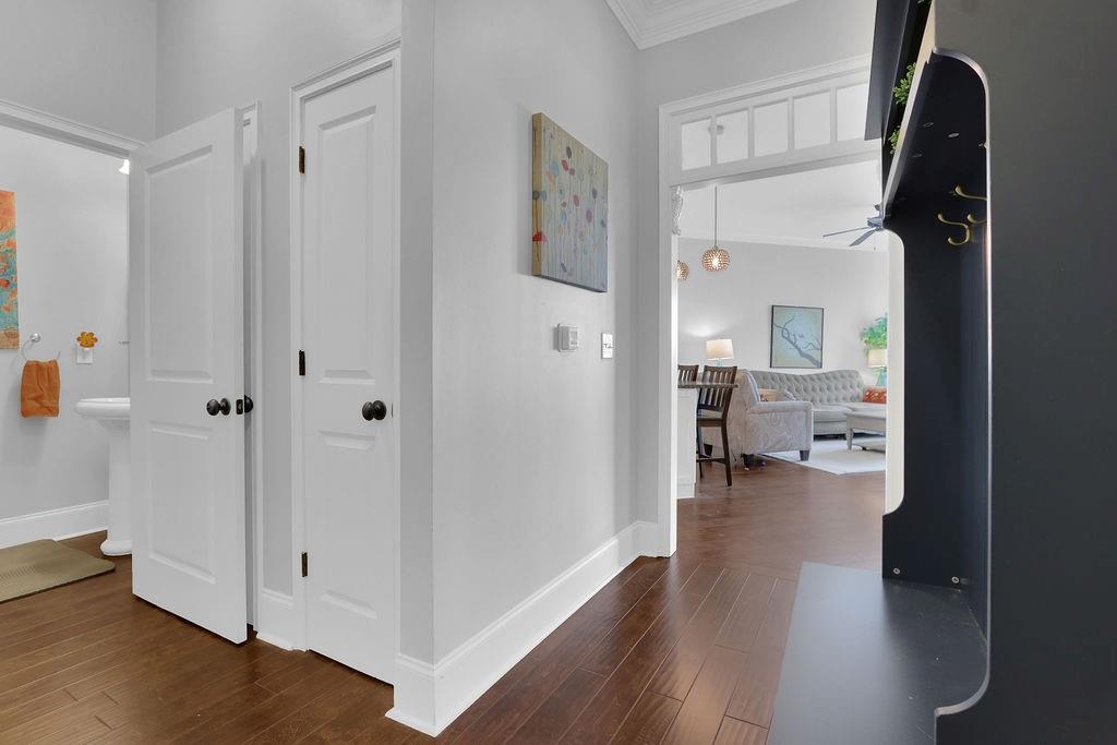 11 Perimeter Center E 1114