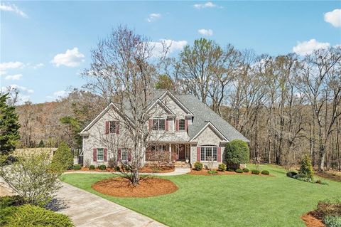 Homes For Sale - 183 Sunrise Drive<br/> Hoschton, GA 30548