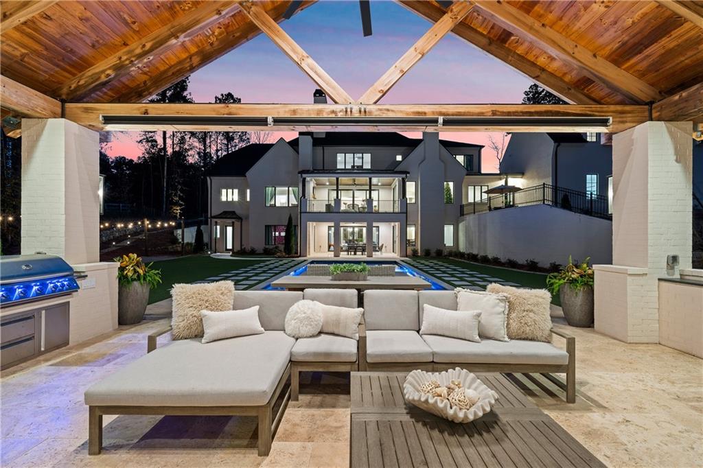 1002 Overlook Terrace