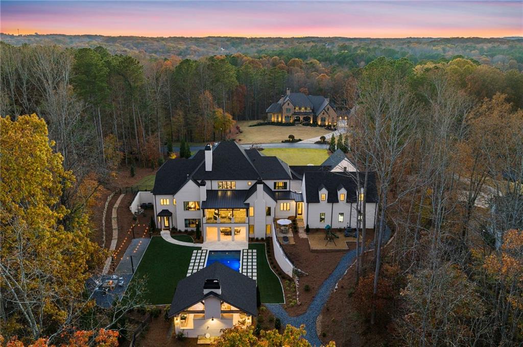 1002 Overlook Terrace