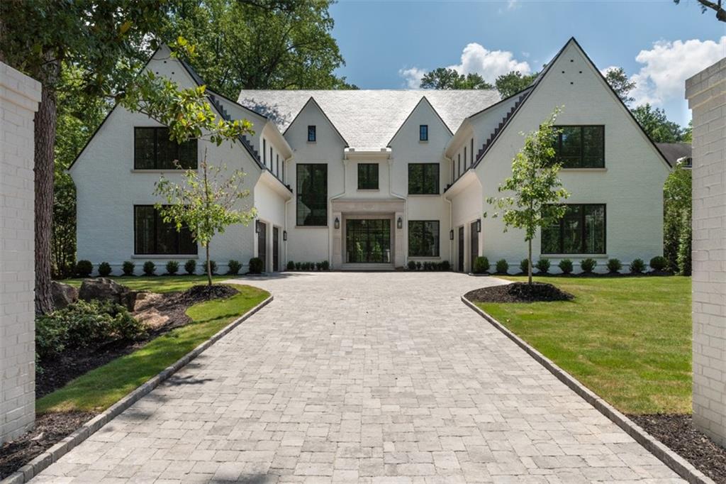 Tuxedo Park - Residential