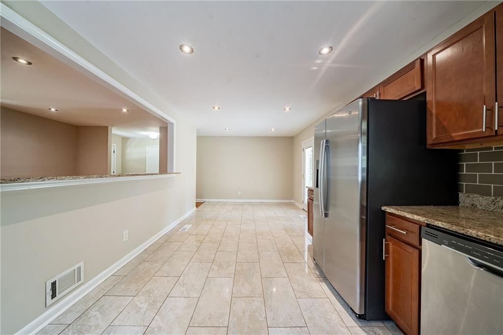1518 Pine Glen Circle