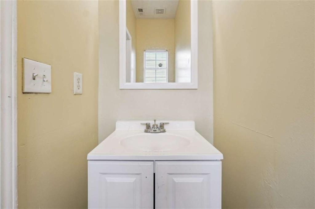 2722 S Hills Hls, Riverdale, Georgia image 25