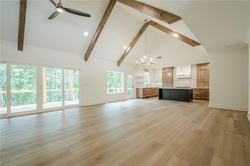 912 Oak Drive