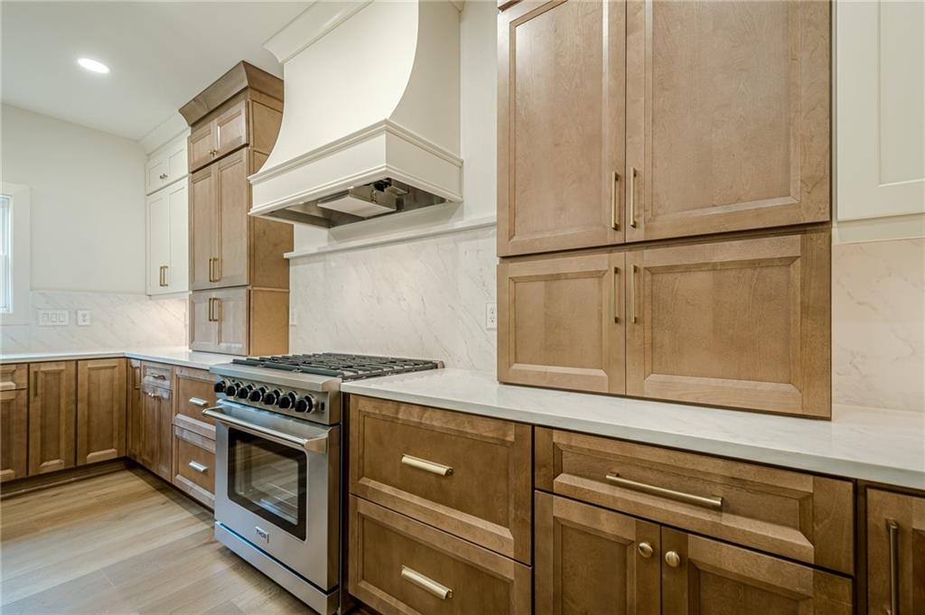 Victoria Cottages - Residential