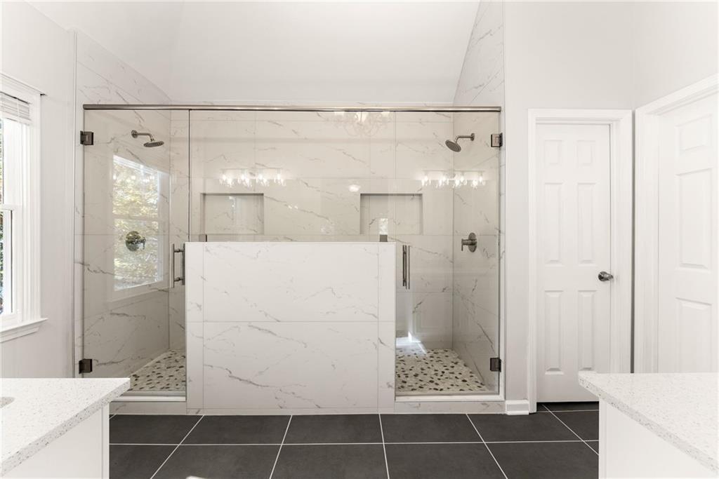 Savannah Trace - Residential