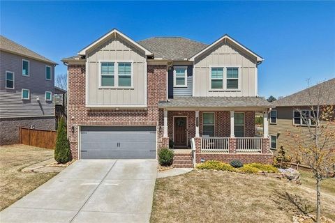 Homes For Sale - 8540 Stratford Oaks Avenue<br/> Ball Ground, GA 30107