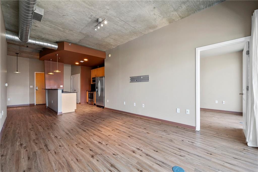 943 Peachtree Street NE 1010