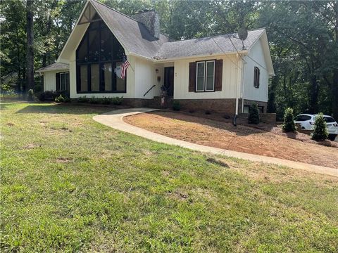 95 Virginia Circle Cedartown GA 30125