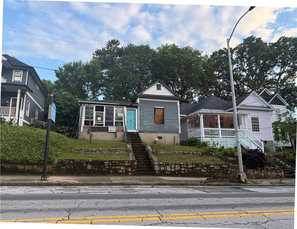 255 Georgia Avenue SE