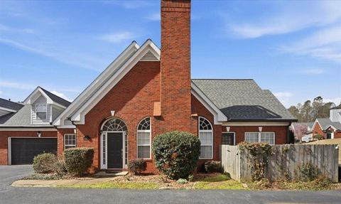 Condo For Sale - 111 Stonegate Lane<br/> Canton, GA 30114