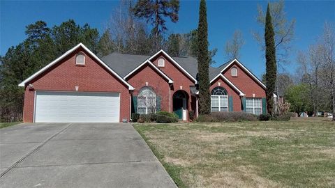 A home in Ellenwood