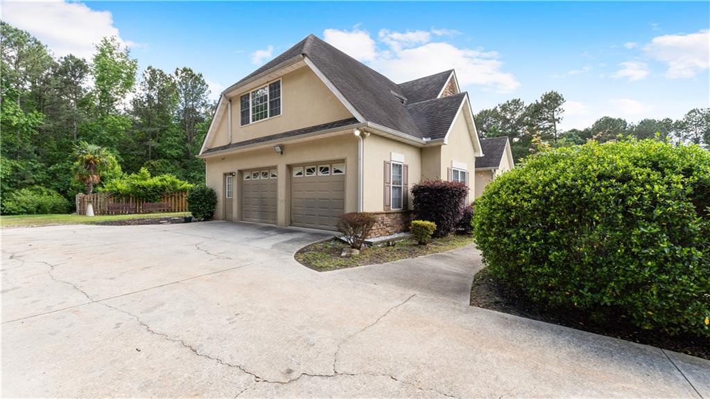 11440 Azalea Trail