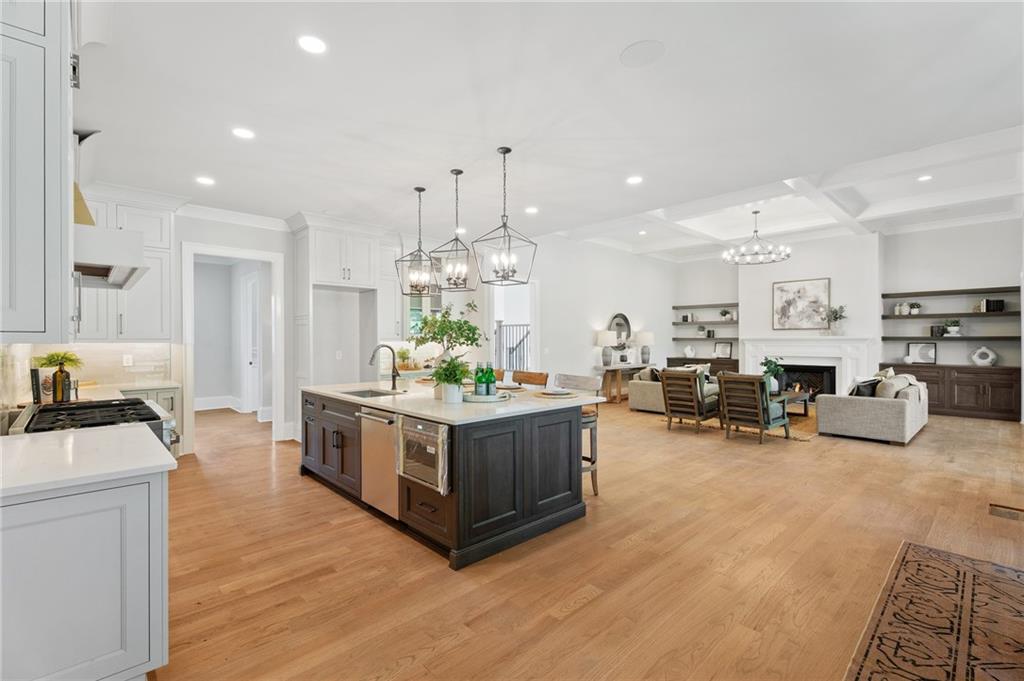 3 Home Enclave - Residential