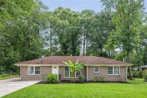 Photo of 2403 Ousley Court, Decatur, GA 30032 (MLS # 7745904)