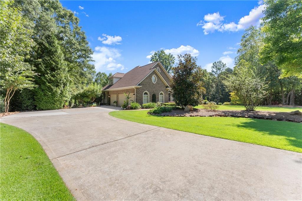 715 Antrim Glen Road