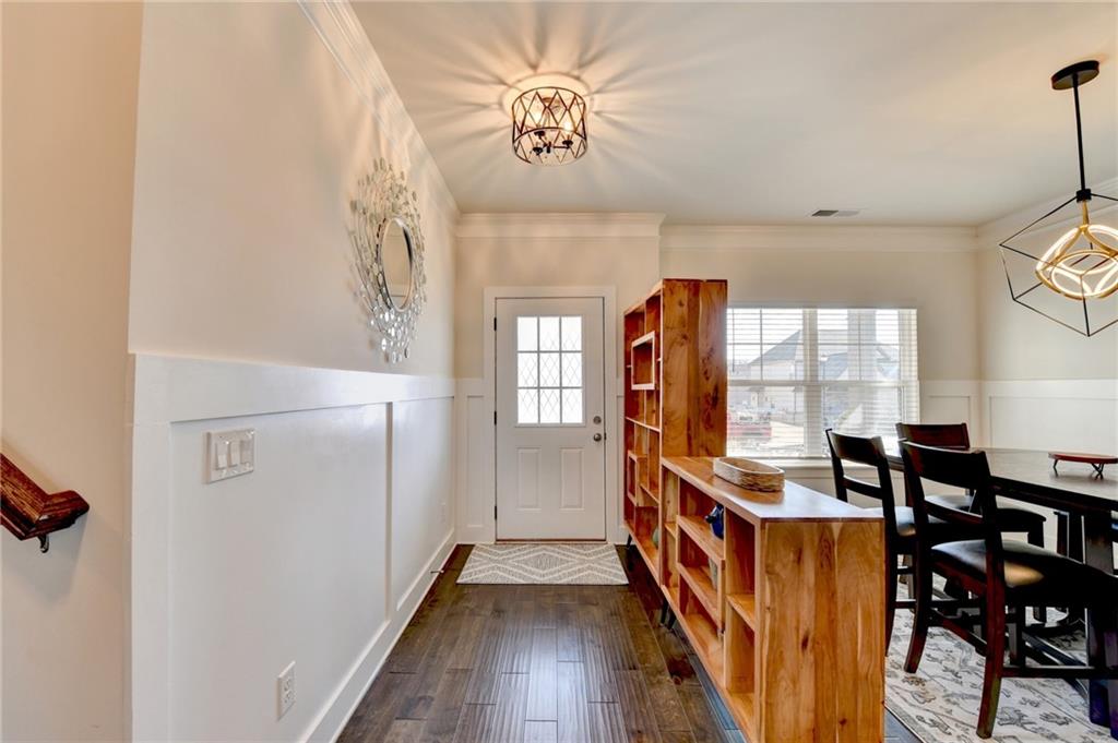 1434 Weeping Tree Circle