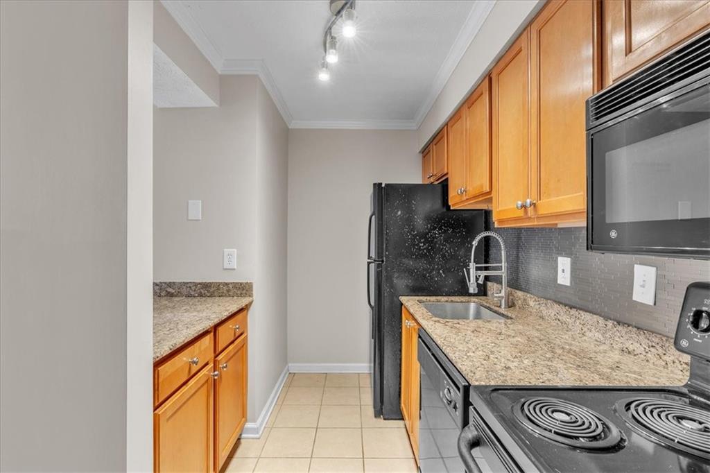 3160 Seven Pines Court 105