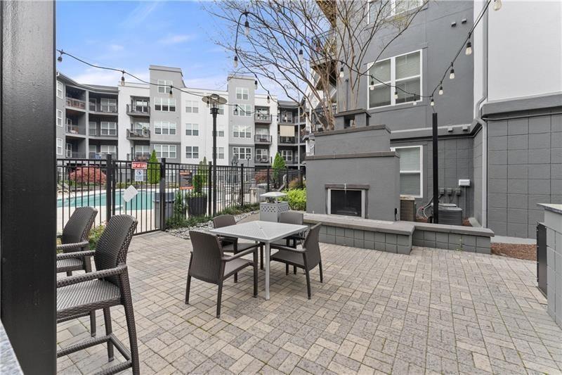 747 Ralph Mcgill Boulevard NE 323