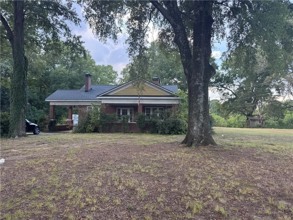 523 Old Tennessee Highway NE, White, GA, 30184