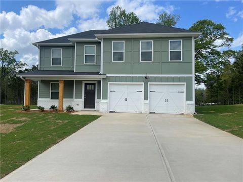 Homes For Sale - 124 Shenandoah Lane<br/> LaGrange, GA 30241