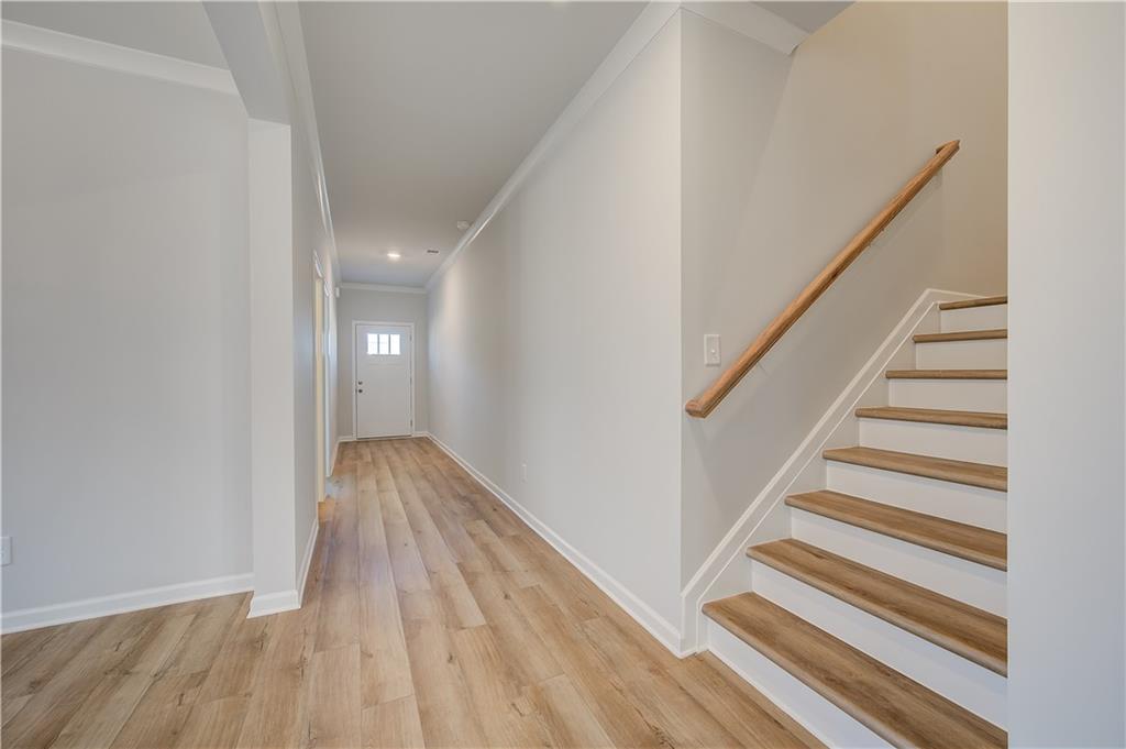 164 Dalston Cove