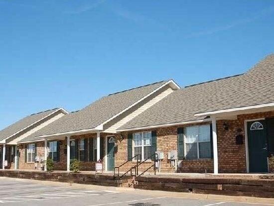 375 Osigian Blvd, Warner Robins, GA 31088