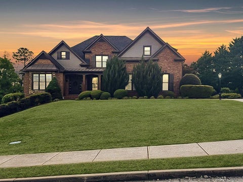 Homes For Sale - 2272 Floral Ridge Drive<br/> Dacula, GA 30019