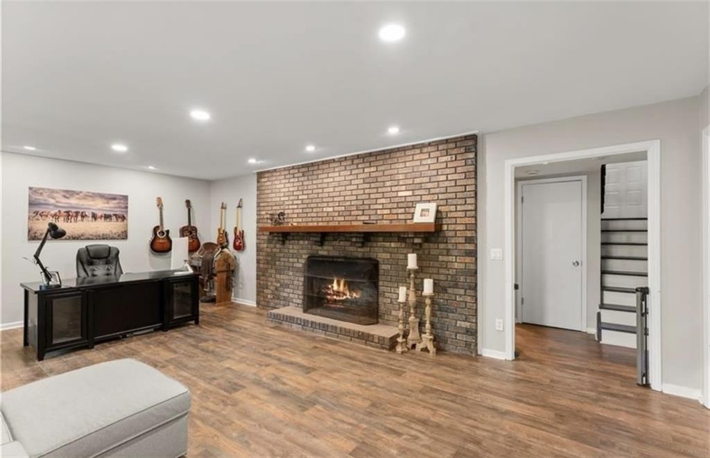 230 Summerfield Drive, Alpharetta, Georgia image 32