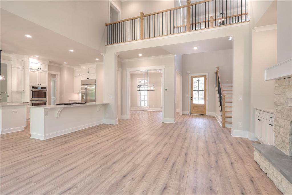 43 Iroquois Court