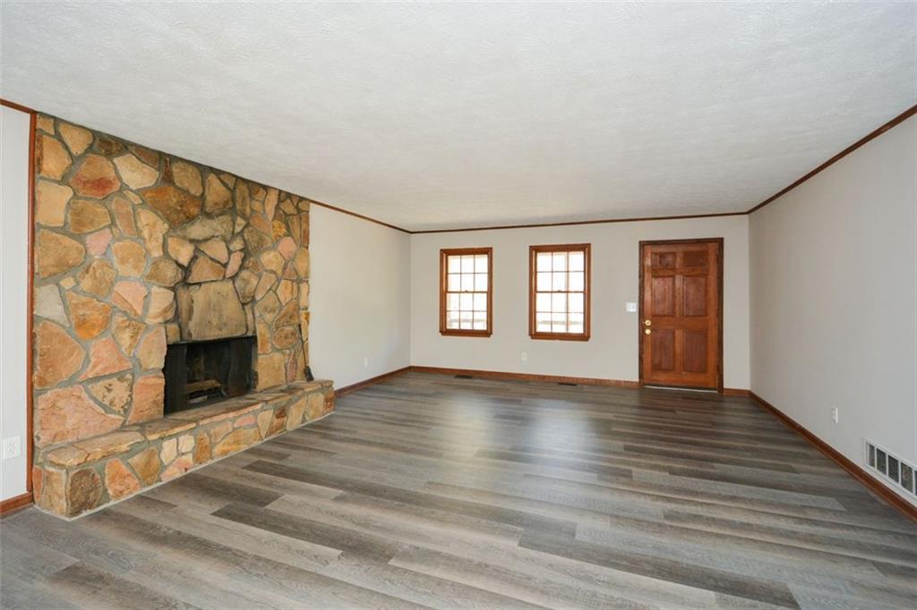 4800 Timber Ridge Drive, Douglasville, Georgia image 8