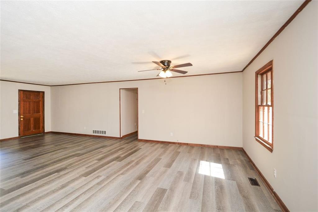 4800 Timber Ridge Drive, Douglasville, Georgia image 11
