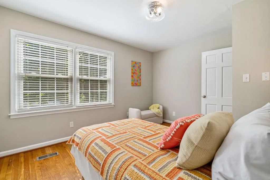 Mableton, Georgia 30126, United States, 3 Bedrooms Bedrooms, ,2 BathroomsBathrooms,Residential,Active,160749