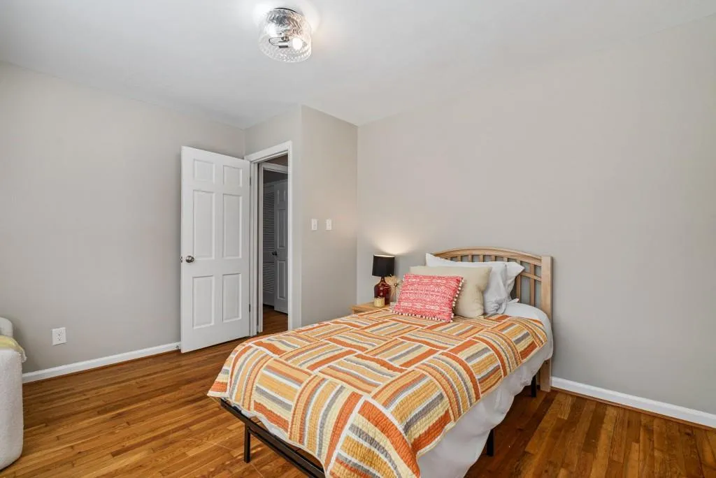 Mableton, Georgia 30126, United States, 3 Bedrooms Bedrooms, ,2 BathroomsBathrooms,Residential,Active,160749