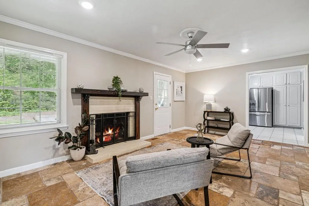 Mableton, Georgia 30126, United States, 3 Bedrooms Bedrooms, ,2 BathroomsBathrooms,Residential,Active,160749