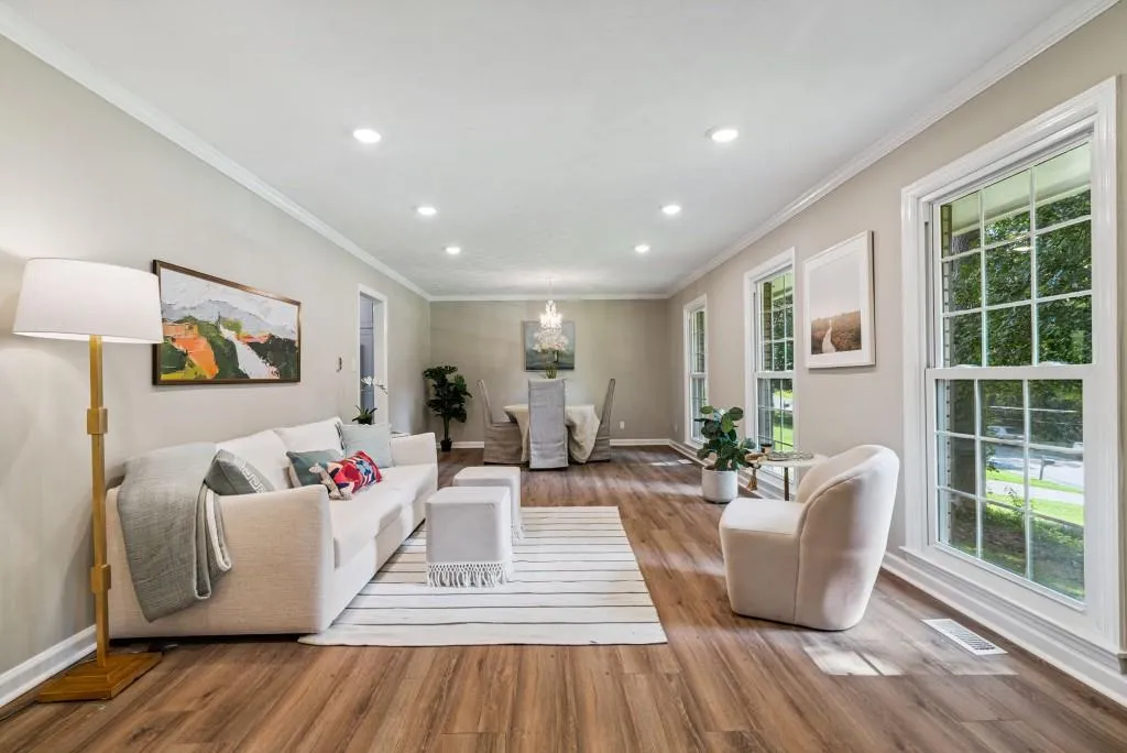 Mableton, Georgia 30126, United States, 3 Bedrooms Bedrooms, ,2 BathroomsBathrooms,Residential,Active,160749