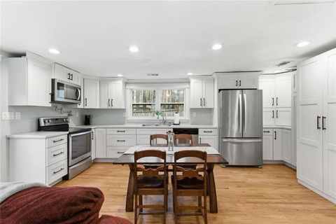 Homes For Sale - 5140 Phoenix Street<br/> Cumming, GA 30041