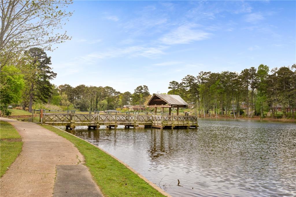 2374 Marion Circle, Decatur, Georgia image 43
