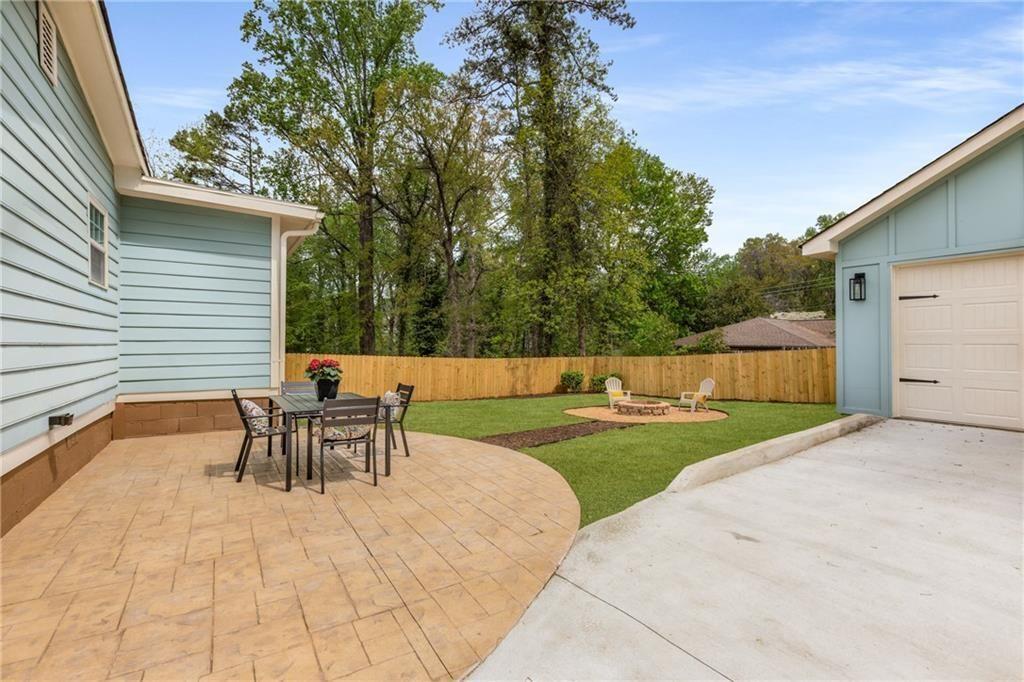 2374 Marion Circle