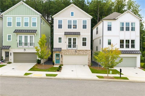Homes For Sale - 102 Pinecone Parkway<br/> Alpharetta, GA 30022