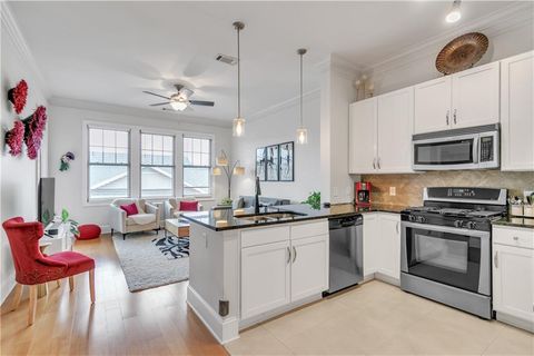 Photo of 3621 Vinings Slope SE #1537, Atlanta, GA 30339 (MLS # 7765426)