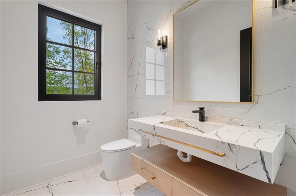 Echelon - Residential