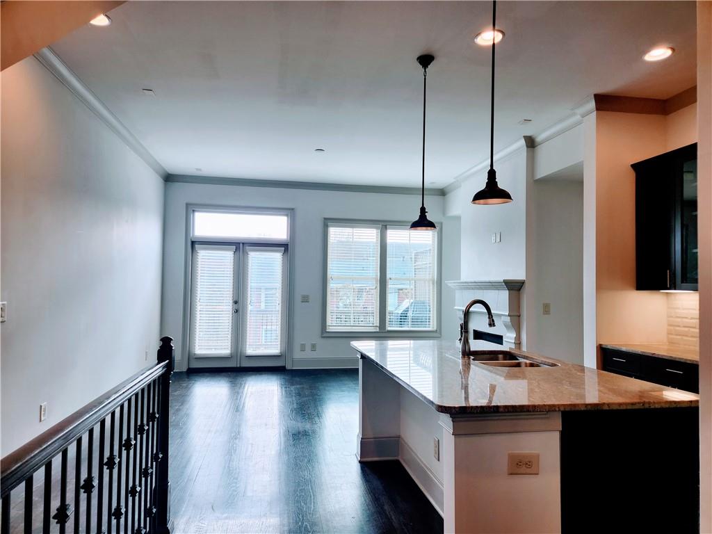 1212 Virginia Court 6