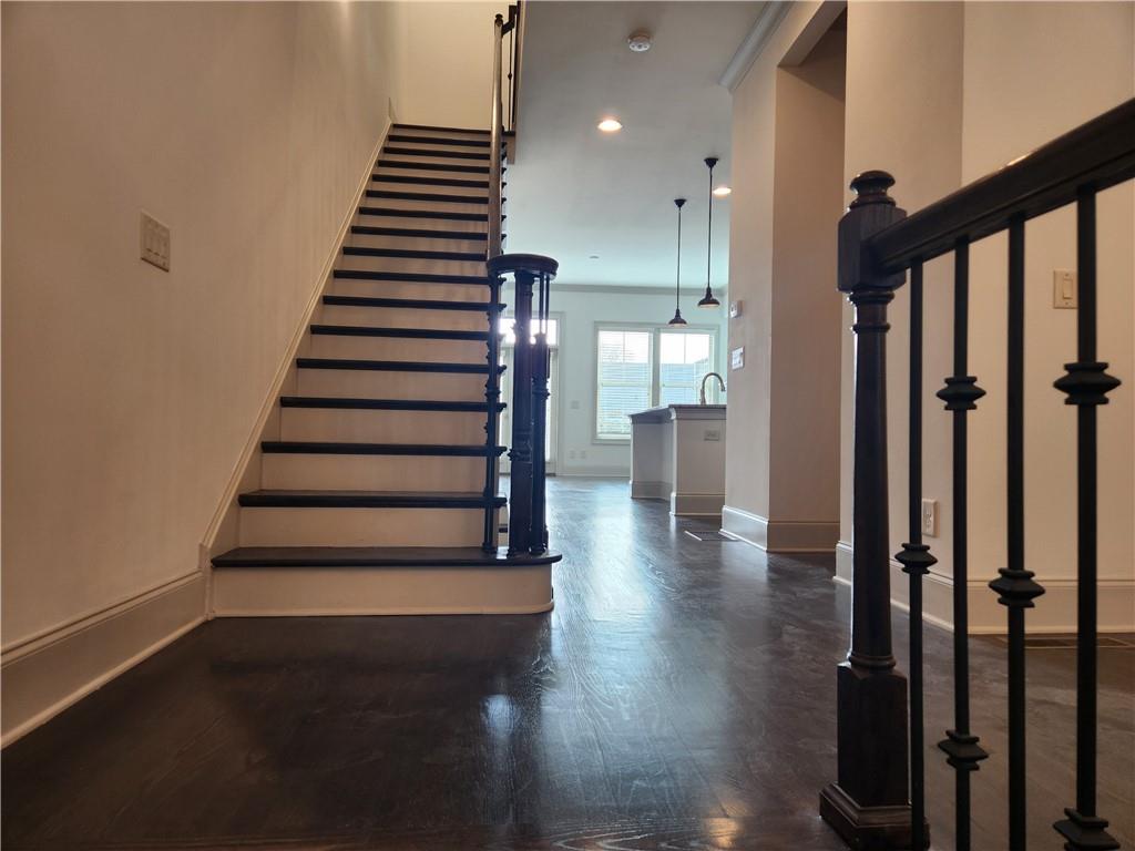 1212 Virginia Court 6