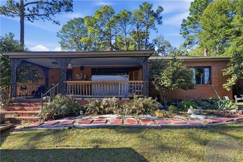 Homes For Sale - 906 Elizabeth Place<br/> Decatur County, Bainbridge, GA 39819