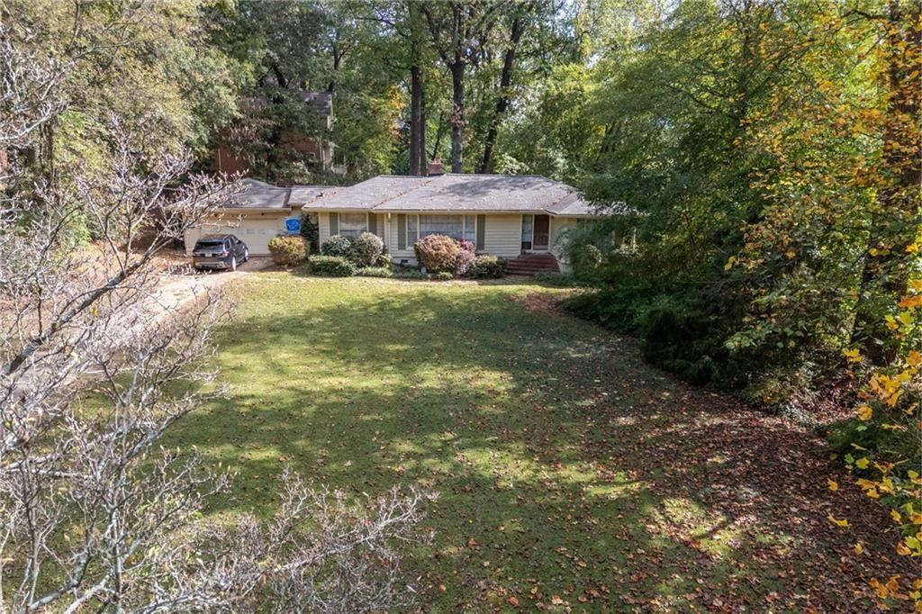 1141 Goodwin Place NE